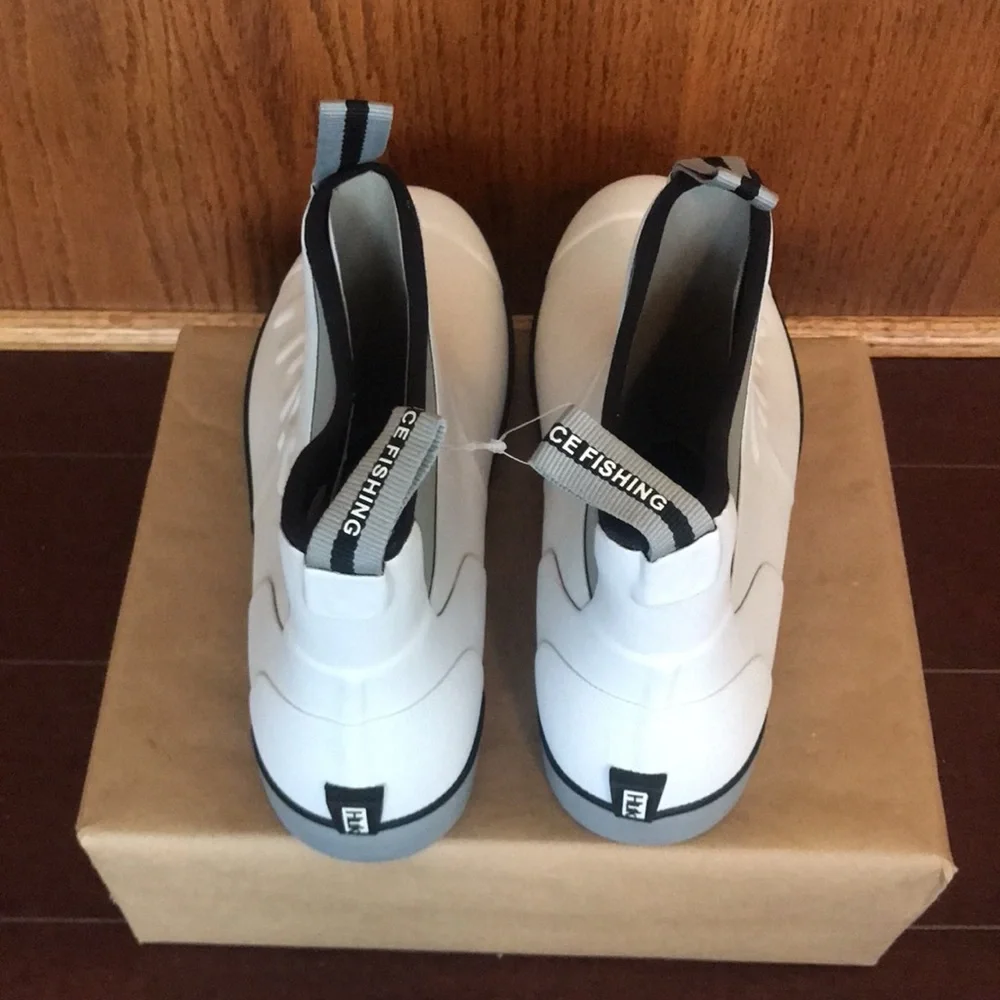 “NEW ARRIVALS” Brand-new HUK Rogue Wave boots, size 12, white big letters - Picture 4 of 7